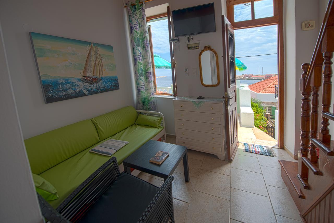 Roulas Apartments Chalki Town Exterior foto